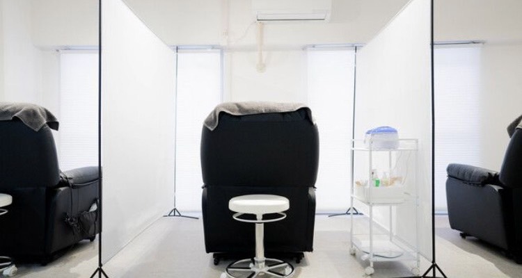 【恵比寿】≪有給休暇あり≫≪完全週休2日制≫≪実働8時間≫≪産休育休あり≫≪社会保険完備≫誰もが美容を楽しめるメンズアイブロウ専門店！SNS運用をする必要がないため、施術に集中でき、長く安心して働ける環境が整っています！ 「EDGE BROW 恵比寿店（エッジブロウエビステン）」からアイブロウリスト（アイブロウ）の求人☆★