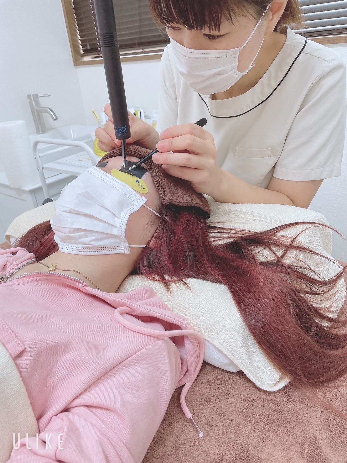 【高田本山駅】≪前職の給料保障あり！≫≪社会保険完備≫≪土日休み月1,2回OK≫≪髪色自由・ネイルOK≫≪営業時間20時まで≫≪掛け持ち施術なし≫≪年末年始・夏季・有給休暇あり≫LEDエクステが人気のトータルビューティーサロン！「小顔専門サロン Rian（コガオセンモンサロンリアン）」からアイリスト（まつげエクステ・まつげパーマ・アイブロウ）の求人☆☆