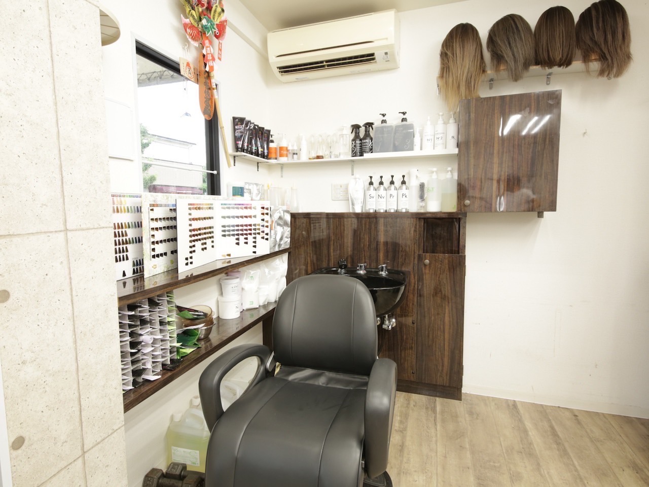 【泉佐野駅】≪オープニングスタッフ募集≫≪月給25万円〜≫≪有給休暇あり≫≪社会保険完備≫メンズ割合高め！気持ちいいシャンプーといい感じのカットを提供するカットサロンです！「2025年10月泉佐野駅前にOPENするカットサロン」からスタイリスト（美容師）の求人☆★☆