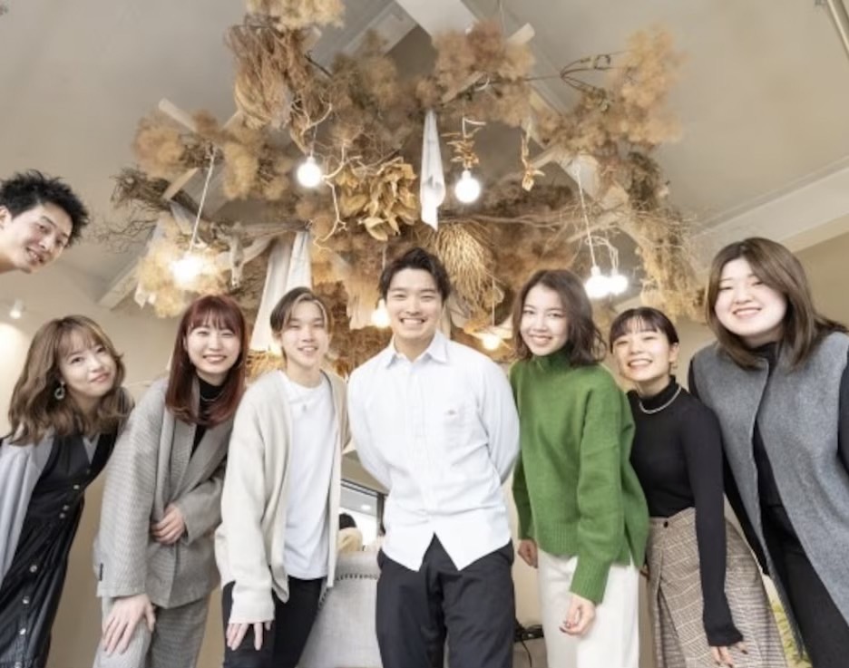 【備前西市駅】≪社会保険完備≫≪16時までの勤務OK≫≪土日休みOK≫フレックスタイム制で柔軟な働き方可能!!スタイリストだけのマンツーマン接客!!髪質改善未経験スタッフも多数活躍中!!仕事とプライベートを両立したい方へ!!「Mint leaf 大福店(ミントリーフオオフクテン)」からスタイリスト(美容師)の求人☆★