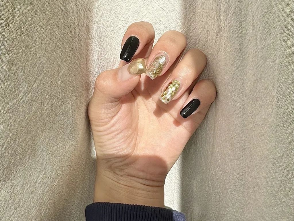 【知多半田】◆充実の休日数・社会保険完備・実働8時間・産休育休実績あり◆教育体制が充実しており、最先端のカリキュラムを用意！どのサロンでも通用する技術を学べます。新しい技術を随時取り入れ、トレンドにも敏感に働けるサロンです「CLALA Handa（クララハンダテン）」からネイリスト（ネイル）の求人★☆