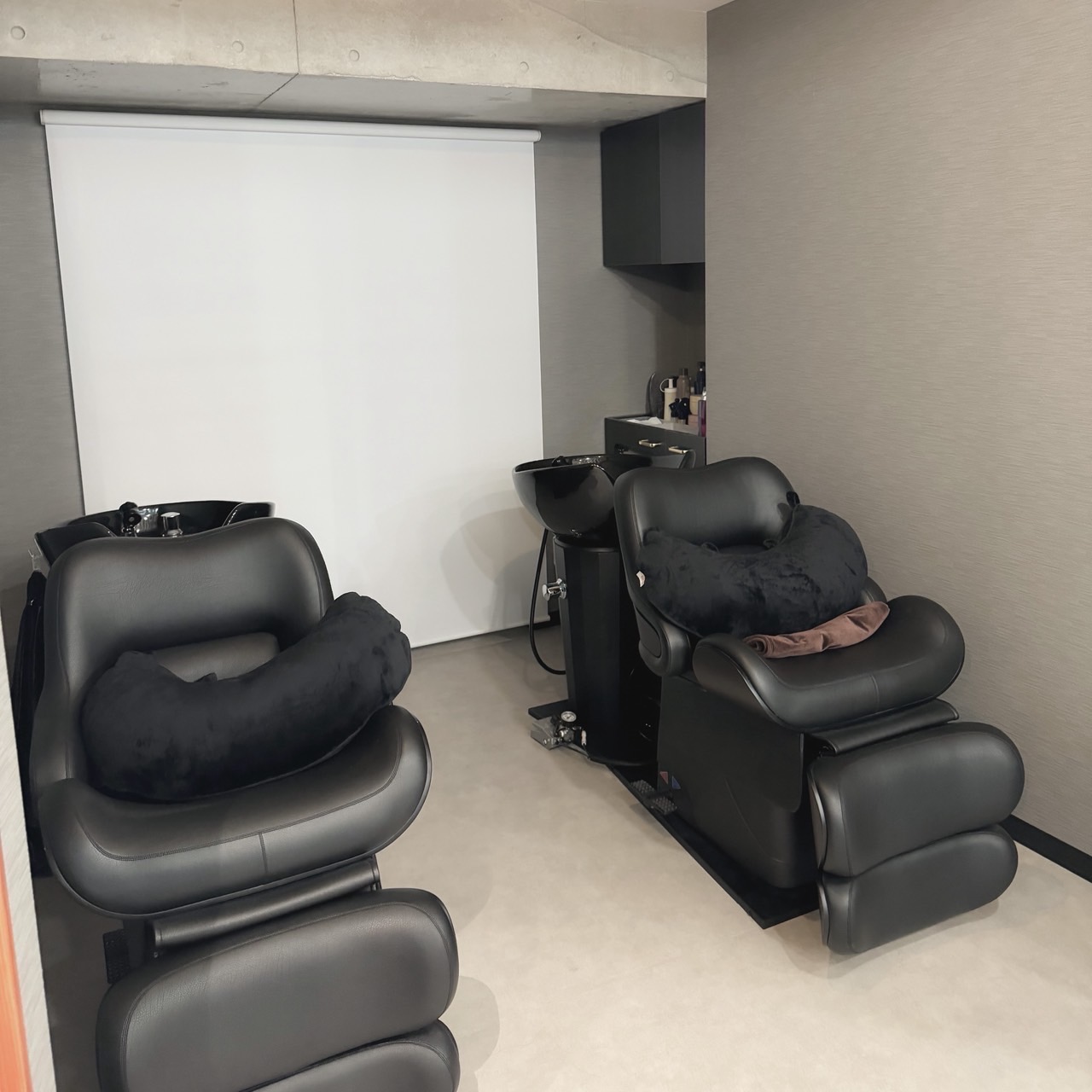 【本町】≪土日休みOK≫≪早番、遅番を選べる！！≫≪客単価13000円≫≪マンツーマンで施術≫自由出勤なので、プライベートの時間確保しやすい！！委託なのに交通費支給あり！完全マンツーマンなので自分のペースで施術できる！！「THE DAY（ザデイ）」からスタイリスト（美容師）の求人☆★