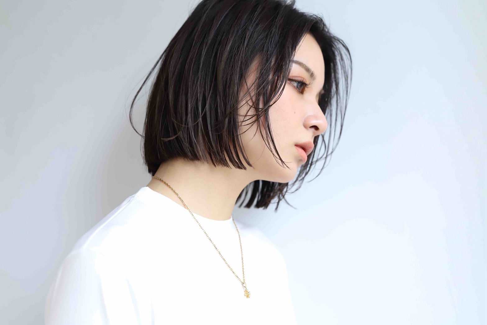 【泉大津駅】≪自由出勤制≫≪20～50代の男女スタッフ応募歓迎≫≪17時までに退勤可能≫≪ママさんの応募歓迎≫カラーを中心にヘッドスパなどのメニューも人気！スタイリストオンリーのデザインカラー推しサロン！「ZERO（ゼロ）」からスタイリスト（美容師）の求人★☆