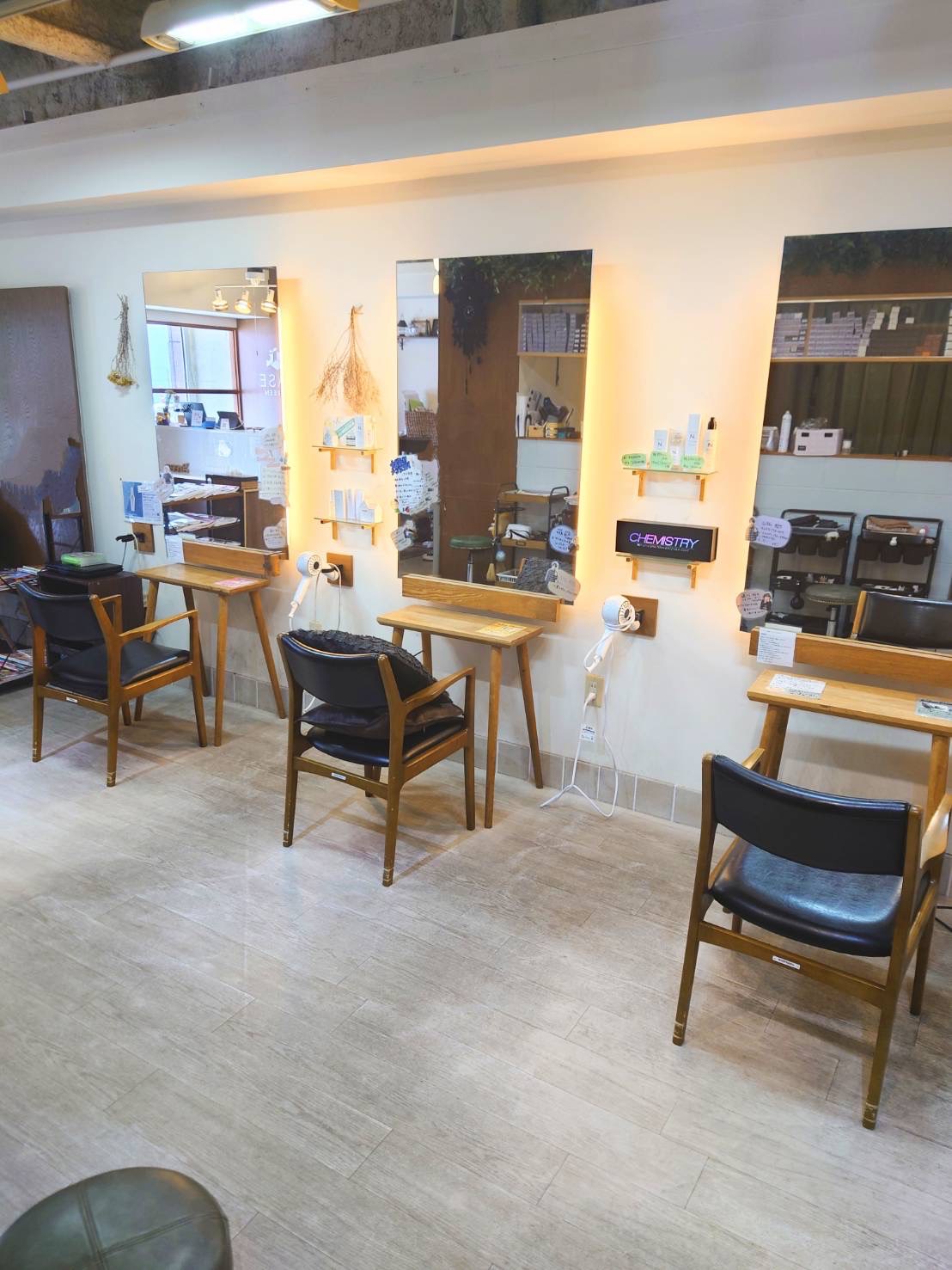 【西明石】≪社会保険完備≫≪月8.9日休み≫≪ブランク明けでもok≫≪誕生日休暇あり≫≪長期休暇あり≫充実している教育カリキュラムと休暇制度で、プライベートも大切にしながら、スタイリストを目指せます！「CASE＋GREEN（ケースプラスグリーン）」からアシスタント（美容師）の求人☆★