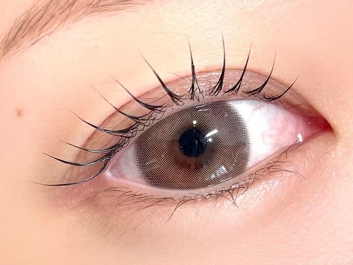 【池袋】≪月8,9日休み≫≪土日休み可能≫≪完全マンツーマン施術≫≪未経験・新卒可能≫年齢の近い仲間と楽しくスキルアップ！20代中心のアットホームなサロンで、オシャレを楽しみながら働き成長できるサロン！「L'aube（ローブ）」からアイリスト（まつげエクステ・まつげパーマ・アイブロウ）の求人☆☆