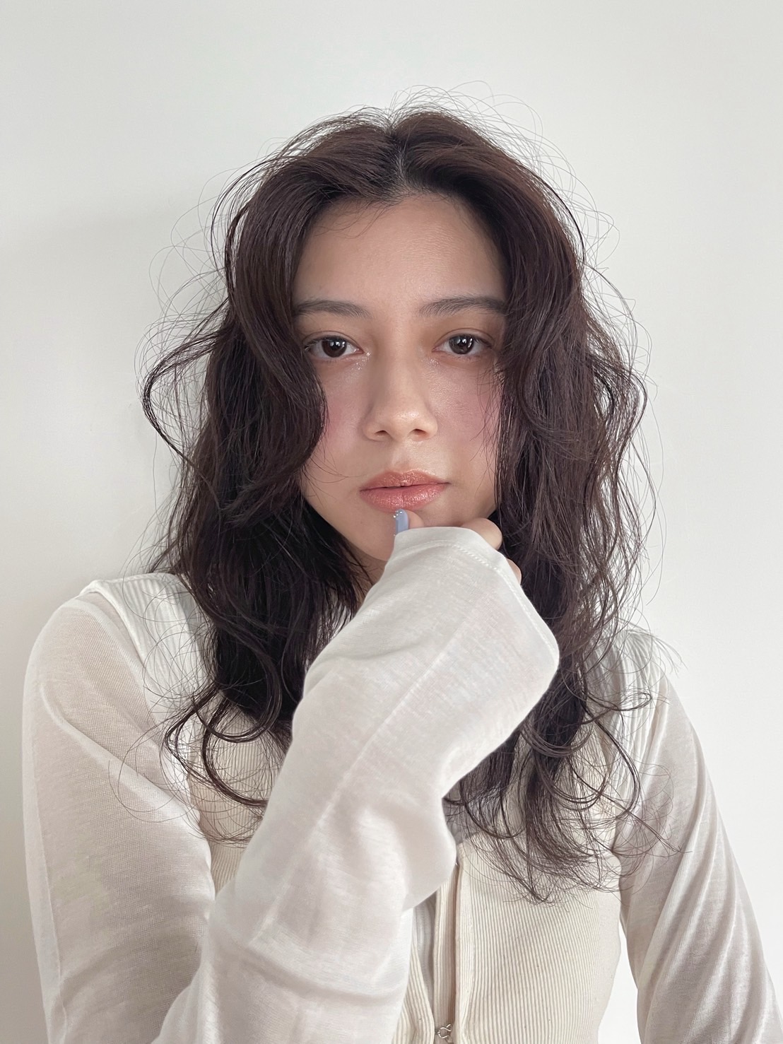 【北岡崎】≪早期デビュー可！≫≪営業中レッスン≫≪夏季冬季休暇あり≫≪車、バイク通勤OK≫ライフスタイルに合わせた働き方でサロンワークをもっと楽しく！新しい仲間を大募集！「DEE（ディー）」からアシスタント（美容師）の求人☆★