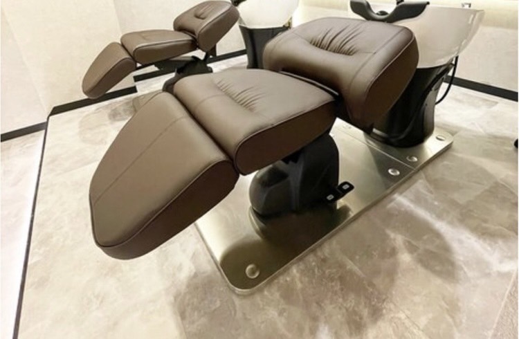 【豊田】≪高単価サロン≫≪営業時間内レッスンOK≫高い技術力を誇る人気サロン！効率的にデビューを目指せる環境です！「GR（ジーアール）」からアシスタント（美容師）の求人☆★