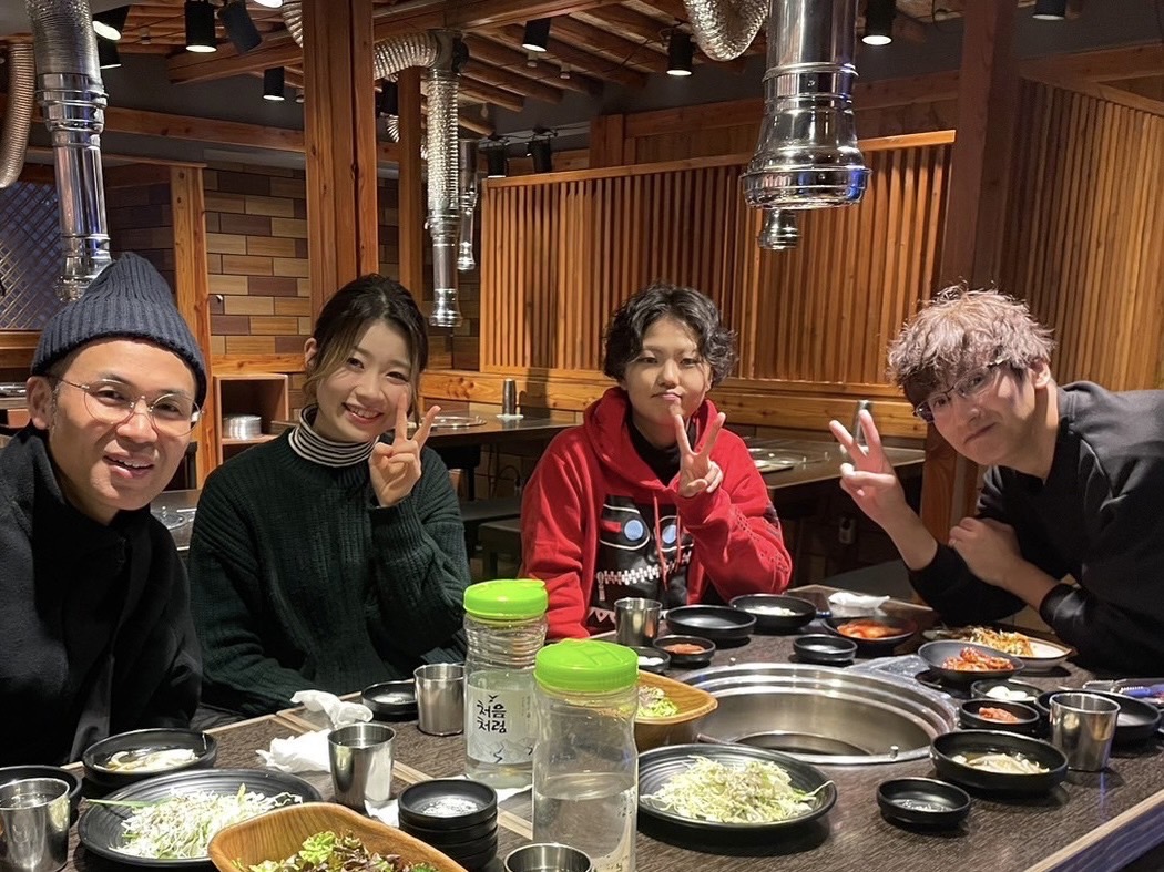 【興戸】≪完全週休2日制≫≪社会保険完備≫≪一人暮らし支援あり≫≪有給休暇あり≫≪平均退勤時間は19時台≫施術時間はゆとりのある時間枠設定のため、こだわりの施術も可能！スタッフのことを第一に考えた職場環境で、手厚い福利厚生も魅力◎美容師さんには嬉しい服装手当もあり！髪質改善＆縮毛矯正が得意なサロン◎「CLASSICO hair miu（クラシコヘアーミュー）」からスタイリスト（美容師）の求人☆★