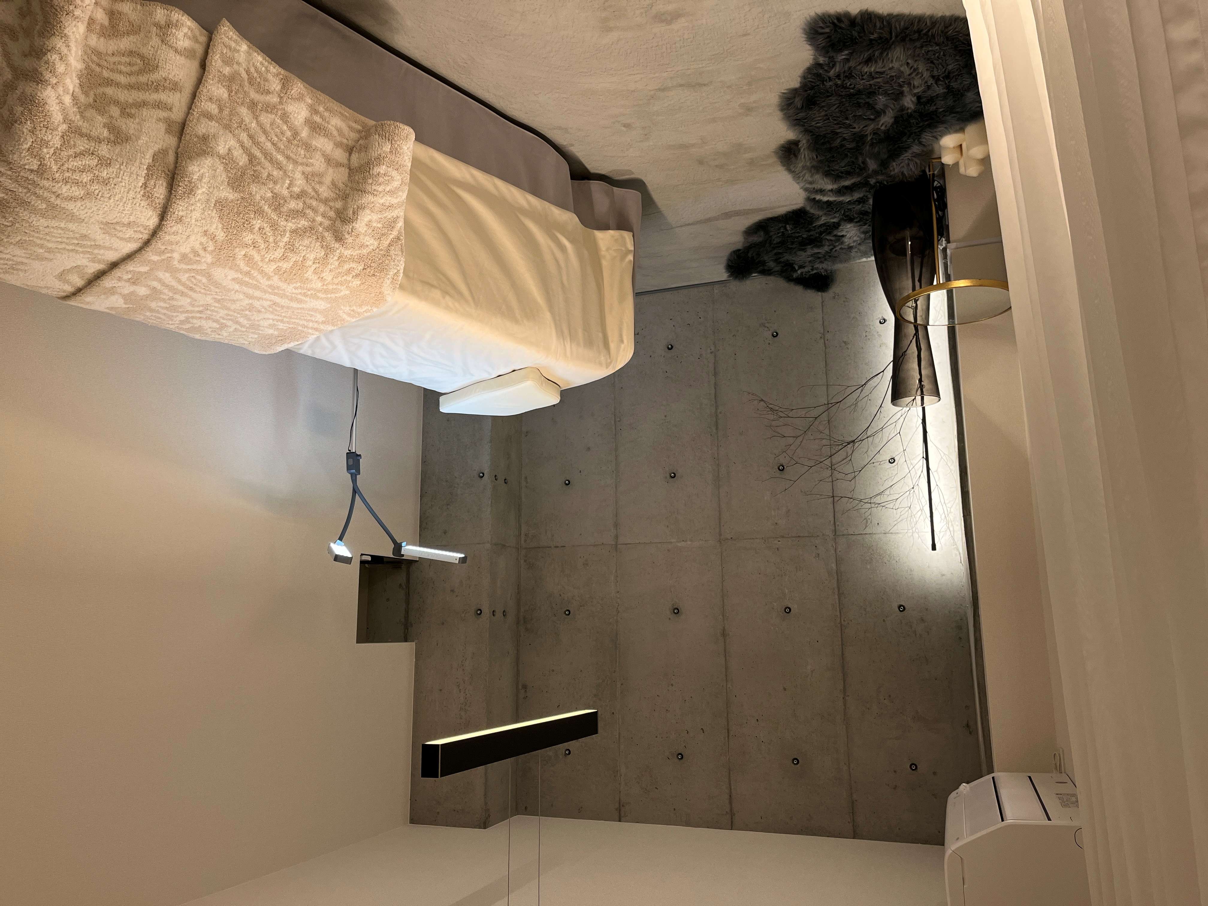 【明石駅】≪髪色ネイル自由≫≪そのまま外出できるくらいオシャレな制服≫≪極端なシフトカットなし≫完全個室でお客様ひとりひとりと丁寧に関われる！施術タイムもゆったりなので、ご自身の入客スタイルを崩さず活躍できる環境です！「L'ALLURE.（ラリュール）」からアイリスト（まつげエクステ・まつげパーマ）の求人☆☆