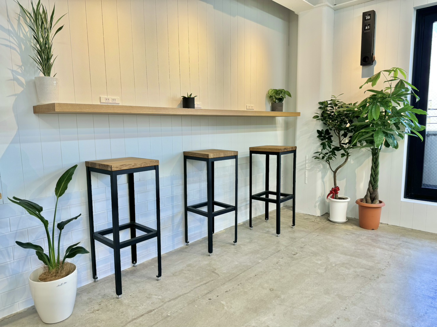 【南船場】≪未経験・通信生・新卒生歓迎≫≪完全週休2日制≫≪社会保険完備≫≪営業時間中レッスン可≫≪最短2年≫洗練された技術を提供する髪質改善特化サロン！「UNC（ユンク）」からアシスタント（美容師）の求人★☆