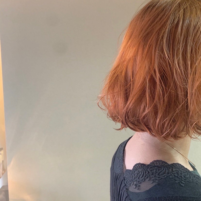 【守口市駅】≪月8日休み≫≪最短1年半でデビュー可能≫≪社会保険完備≫ショートボブが得意なサロン!カフェのように居心地の良い空気が流れる自然体サロン!メリハリ付けて「プライベートとの両立」も大切にしています!「agio(アジーオ)」からアシスタント(美容師)の求人☆★☆