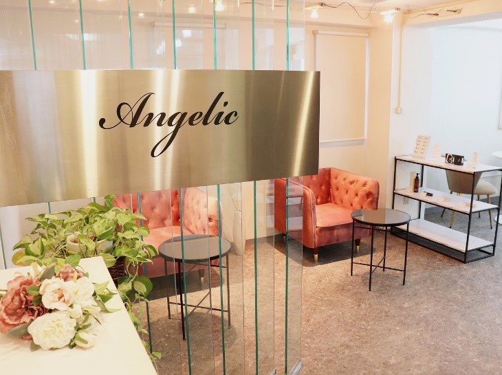 【江坂】≪社会保険完備≫≪月9日休み≫≪経験者優遇≫≪未経験者も可≫長年に渡る研究と実践によりブラッシュアップされた繊細で高度な技術が特徴！まつ毛エクステ・ラッシュリフト・アイブロウ！充実の待遇面！「Angelic 大阪江坂店（アンジェリックオオサカエサカテン）」アイリスト（まつげエクステ・まつげパーマ・アイブロウ）の求人☆☆