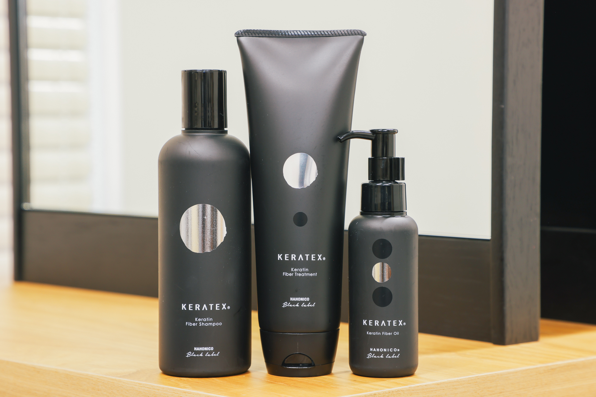 【博多駅】≪社会保険完備・土日休みOK・高月給≫美容業界の経験を活かせるお仕事！！サロンメニューの開発から人材育成のサポートも行う営業スタッフ大募集！！「素直に・誠実に」をモットーにお客様を大切にする「株式会社ハホニコ（カブシキガイシャハホニコ）」から営業の求人☆★