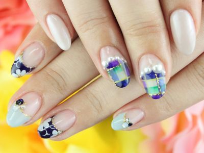 【京橋】《ネイリスト未経験OK☆社保完備☆シフト制》お客様のライフスタイルにあわせたデザインを提供するSOU（ソウ）!!長く活躍してほしいから、福利厚生も整えています♪勢いのあるサロンで活躍しませんか！ネイリストの求人☆★☆