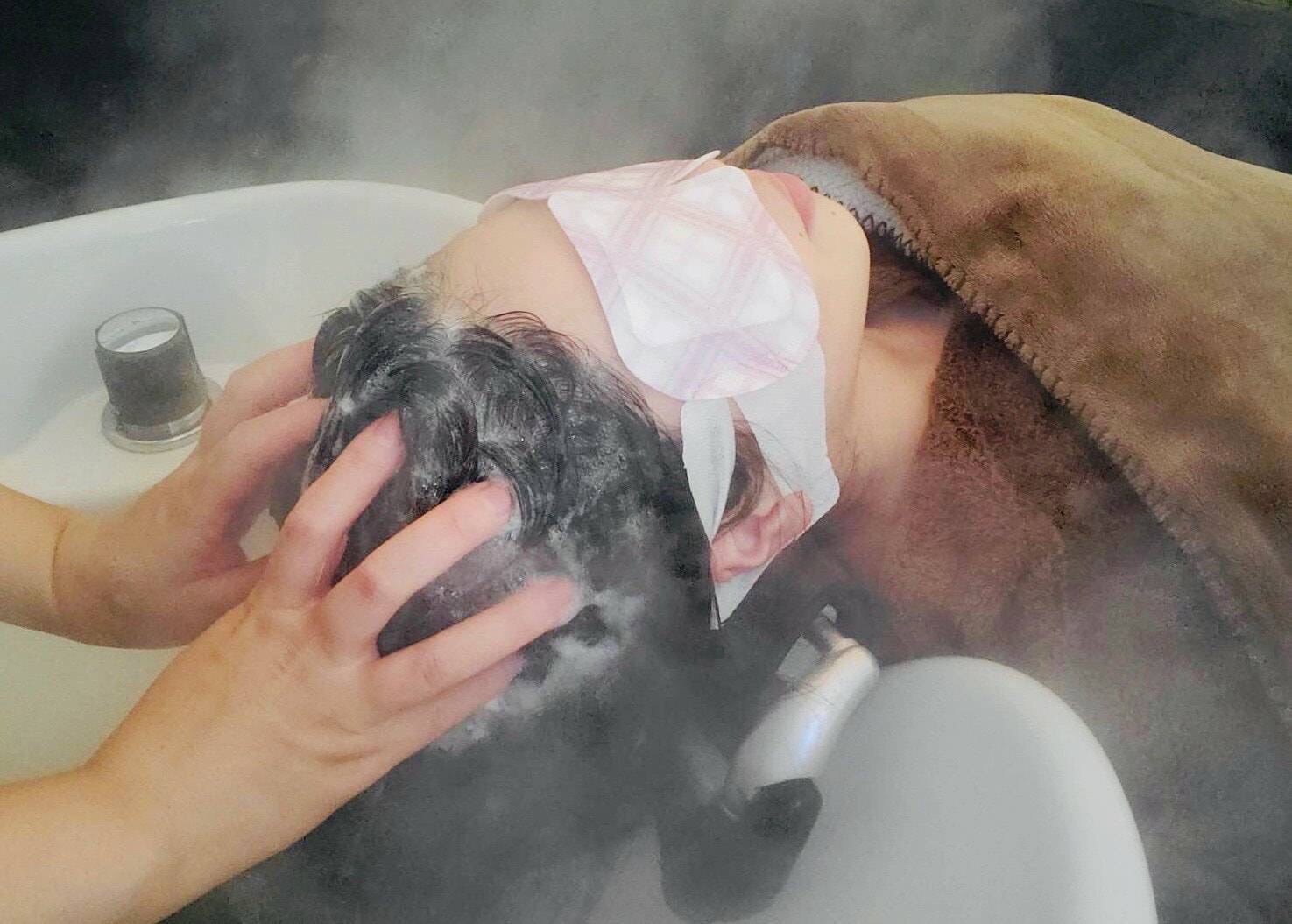 【なかもず】≪平均18時に終了≫≪自由出勤≫女性の美しさ、キレイな髪をつくるため誠実に向き合うサロンです！自由出勤とマンツーマン接客で、安心して仕事ができますよ！「Aniris（アニリス）」からスタイリスト（美容師）の求人☆☆