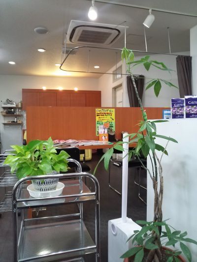 【徳庵】≪月給26万円+歩合≫≪ほぼ19時には退勤≫≪社会保険あり≫≪公休で土日休み可能≫指名手当で頑張りがきちんと給与に反映!仕事も早めに終わるのでプライベートも大切にできます!「STONE(ストーン)」からスタイリスト(美容師)の求人☆★