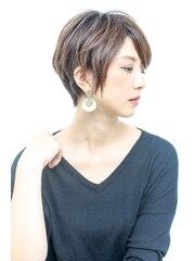 【桜井駅】≪完全週休2日≫≪有給休暇あり≫≪土日休みも可≫≪社会保険完備≫幅広い世代に愛される地域密着サロン!退職金制度など福利厚生も充実、長く働く魅力のある会社「REGU 桜井店(レグサクライテン)」からスタイリスト(美容師)の求人!☆★☆