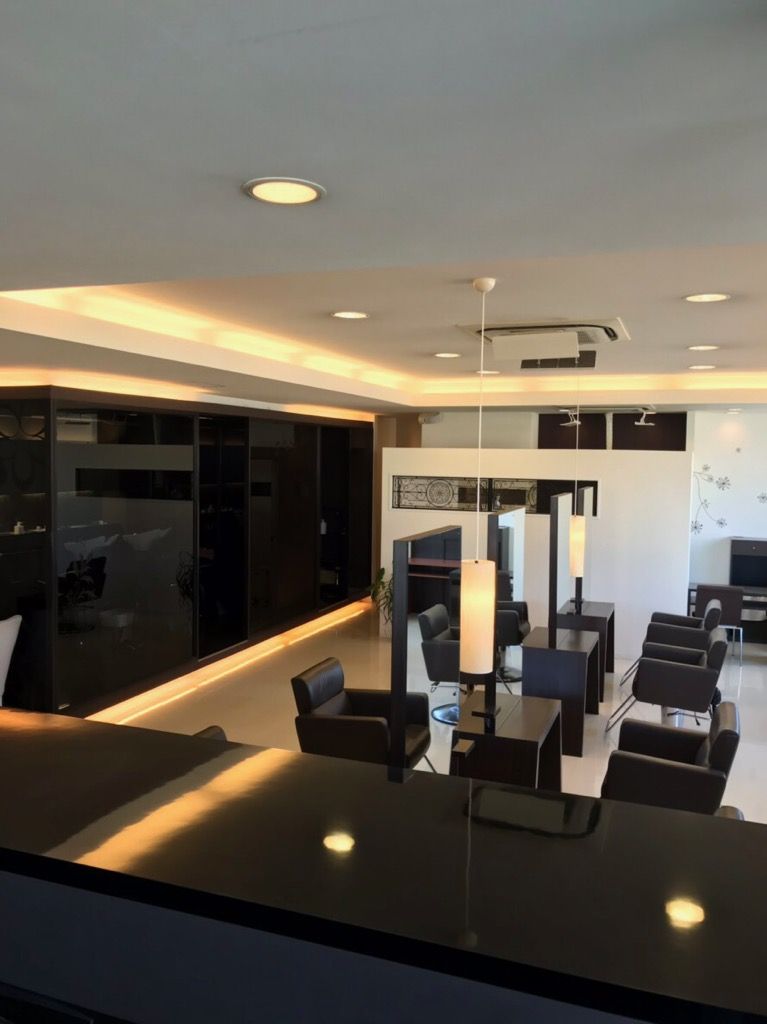 【外環沿い河内長野】≪実働8時間・20時迄に退勤≫≪社会保険完備≫≪パート・アルバイトも募集中≫地域密着の居心地の良いサロン！「he’ritage（エリタージュ）」からスタイリスト（美容師）の求人☆★