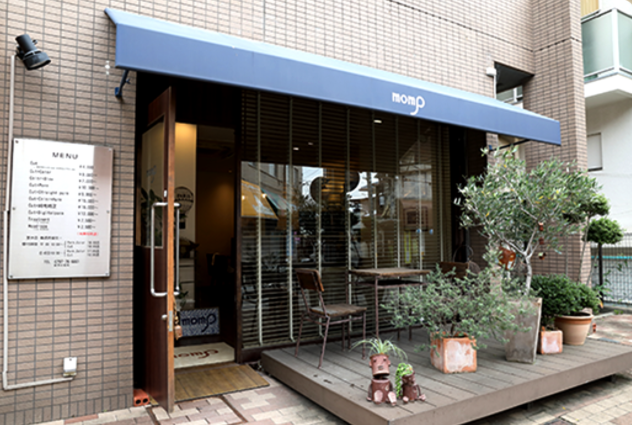 【小林】≪社会保険完備≫≪完全週休2日制≫≪産休育休実績あり≫≪ママさん美容師もOK≫パート・アルバイトも同時募集！福利厚生も充実◎ヘッドスパに力を入れている地元のお客様から愛され続けるアットホームなサロン「momp（モンプ）」からアシスタント（美容師）の求人☆★