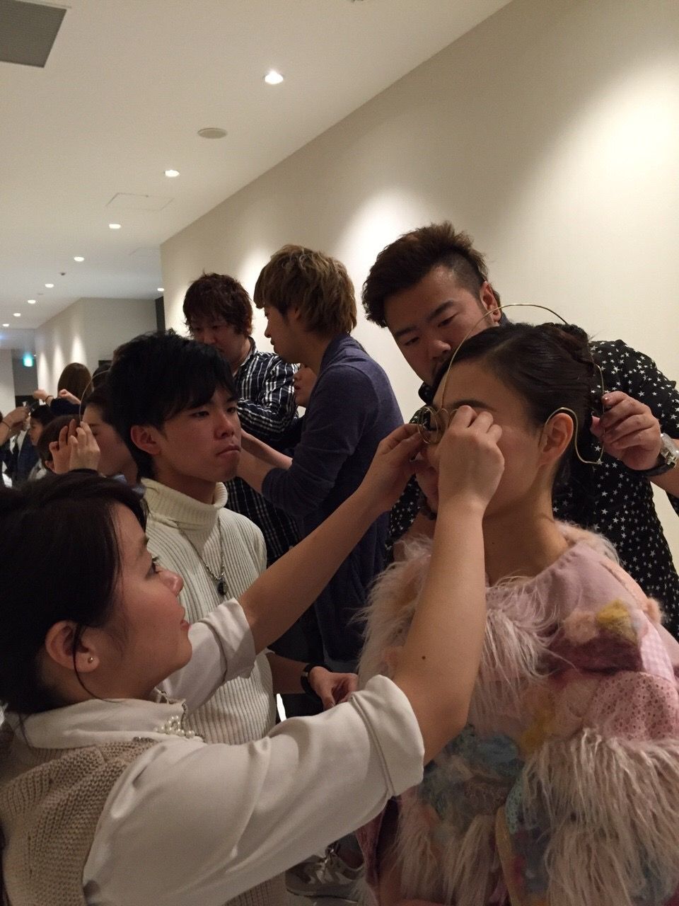 【樟葉】≪社会保険完備≫やる気次第で、早期デビューも可能!家族のようにあなたと本気で向き合ってくれます!!高いカット技術がウリの実力派サロン「COCO ilusion(ココイルシオン)」からアシスタント(美容師)の求人★☆