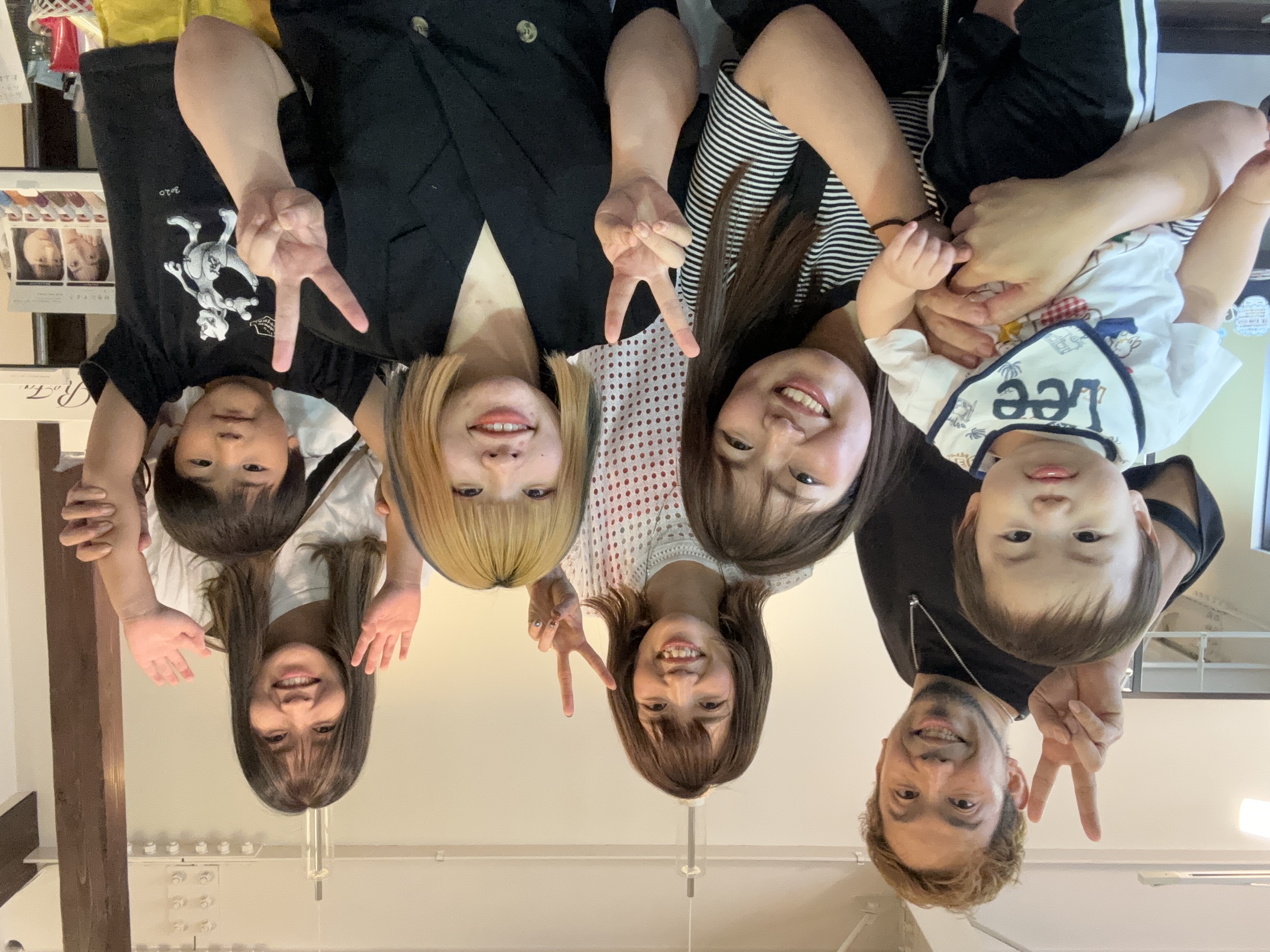 【JR尼崎】≪正社員・パートから選択OK≫≪産休育休取得実績あり≫≪完全週休2日≫≪土曜休みOK≫≪月給25万円＋歩合≫入客チャンスあり！一人一人のお客様にしっかり関われます！地域密着型の少人数制サロン「hair care salon Schon（ヘアケアサロンシェーン）」からスタイリスト（美容師）の求人☆★