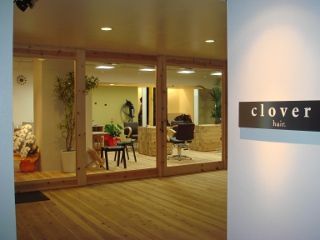 【住道】2店舗目出店に向けてのスタッフ増員!!自分を成長させられるチャンスがたくさんあります♪スタッフ仲がとても良い、居心地抜群の環境で一緒にがんばりましょう!ナチュラル系お洒落サロンcloverからアシスタント(美容師)の求人☆☆