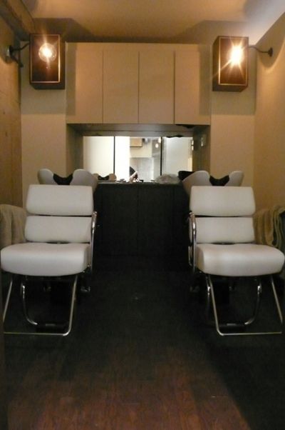 【阿倍野】努力次第で、早期デビューも可能です！！撮影やコンテストなどにも力を入れていきますよ！お客様と親密な関係を築くことで、居心地の良さにお客様のリピート率も〇「LAZY HOURS （レイジーアワーズ）」からアシスタント（美容師）の求人☆☆