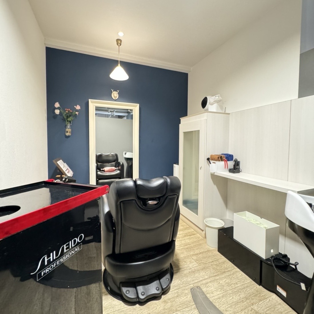 【千代田】≪完全週休2日≫≪有給休暇あり≫≪社会保険完備≫YUMEシャンによるヘッドスパ、まつエクやネイルも提供するトータルビューティーサロン！一緒に色々なことを学びたい方、お待ちしてます！「nana（ナナ）」からアシスタント（美容師）の求人☆★☆