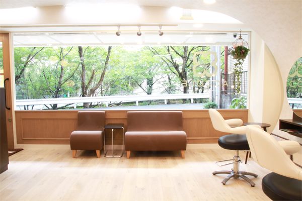 【瀬田】≪月7,8日休み≫≪社会保険完備≫休みも多くプライベートも充実♪パートさんも活躍する”女性が長く働けるサロン”です！「ACCOLE cheri（アコレシェリ）」からスタイリスト（美容師）の求人☆☆