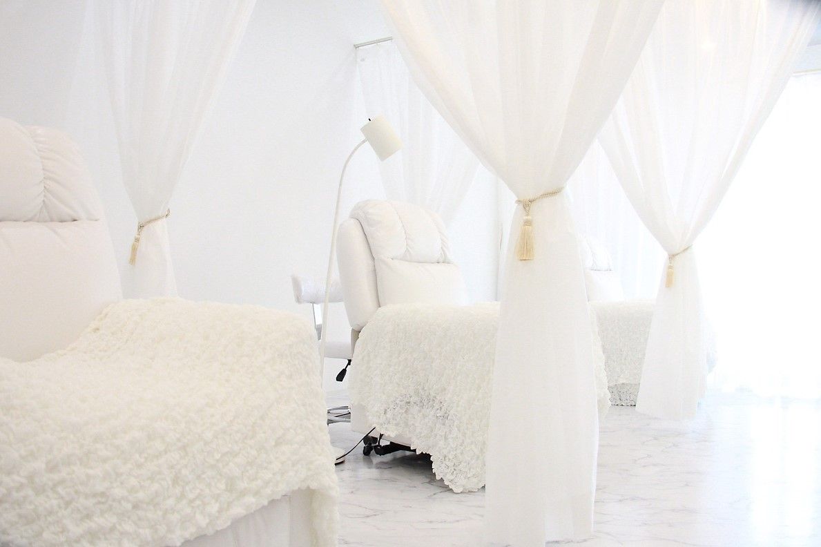 【光明池】≪有給休暇10日〜最大20日≫≪日曜定休≫≪月給20万円〜≫≪16時までの勤務OK≫≪扶養内の勤務OK≫★今までの経験を生かしてサロン作りに携われるチャンスです ”moi-meme（モアメーム）”からアイリスト（アイデザイナー・まつ毛エクステ）の求人☆★