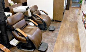 【千里丘】基本給28万円以上★スタイリストオンリーサロンの為、平均退社時間は19時！！プライベートも充実させて、メリハリをつけてバリバリお仕事に励みましょう♪どのスタッフが担当しても同じ質の高い技術をお客様に提供するサロンLUNA 千里丘店 (ルーナセンリオカテン)からスタイリスト(美容師)の求人☆★☆