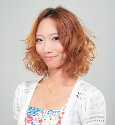 【野崎】≪月8日休み＆社会保険完備！日曜定休あり≫ママさん美容師さんがたくさん活躍しています！イキイキ、わくわくをモットーにお客様のキレイをお手伝いしていくサロン「y.be nature （ワイビーナチュレ）」からスタイリスト（美容師）の求人☆☆