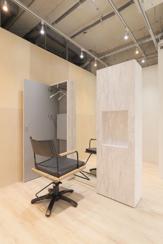 【昭和町】≪社会保険完備≫≪月8,9日休み≫≪トータルビューティーサロン≫完全個室、半個室のプライベート空間。ヘアー・ネイル・アイラッシュが学べる環境が整っています。「re; nown hair eye&nail design 阿倍野区昭和町店（アールイーノウンアベノクショウワチョウテン）」からスタイリスト（美容師）の求人★☆