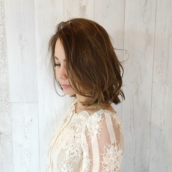 【逆瀬川】≪完全週休二日制≫≪日曜日休みあり≫≪社会保険完備≫地域のお客様から支持されている「DOUBLE(ダブル)」からアシスタント(美容師)の求人☆★☆