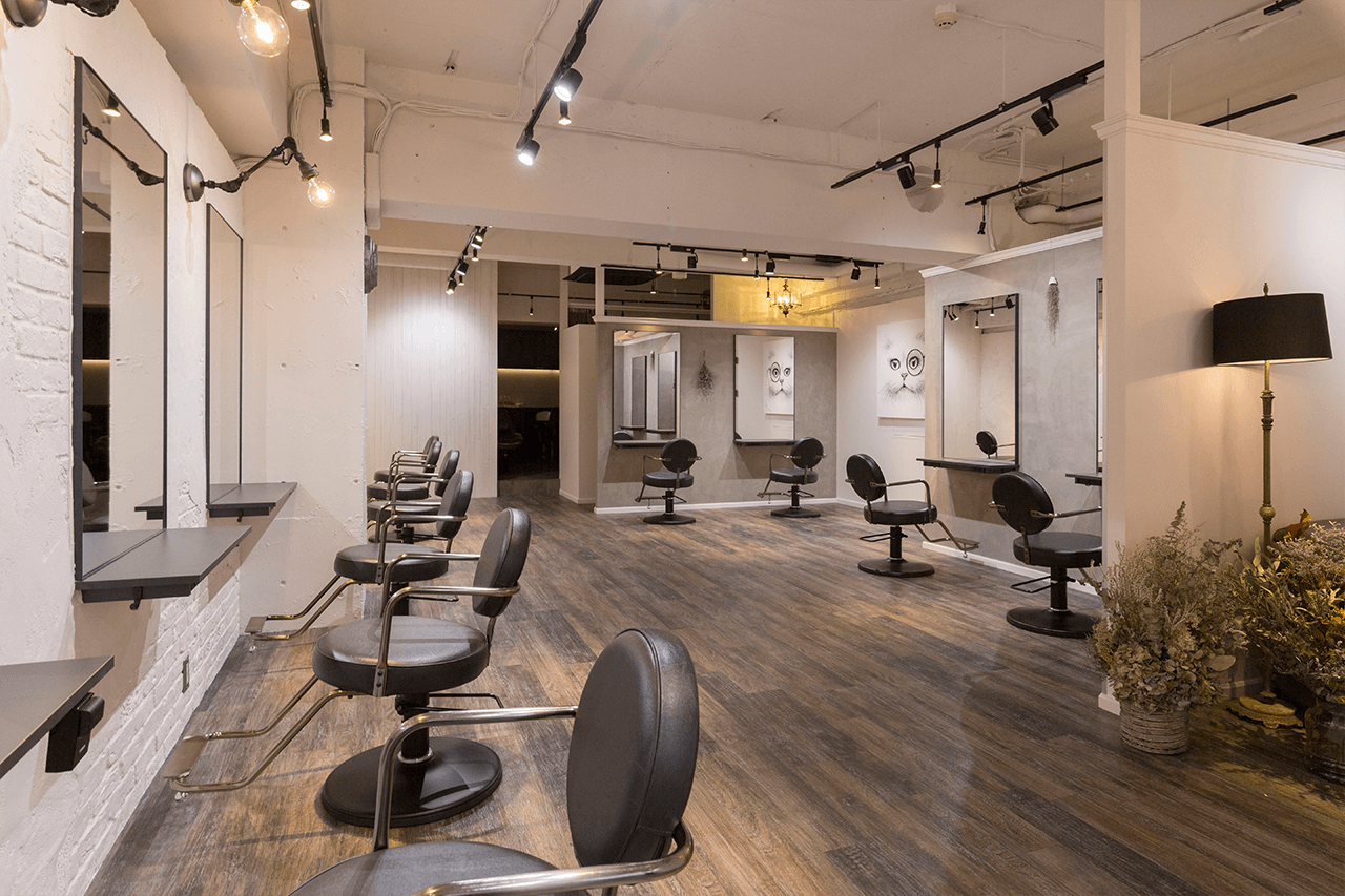 【西梅田】≪社会保険完備≫トレンド発信サロン!サロン内に撮影ブースあり!撮影好きな方や外部への発信をしていきたい方にオススメ。「Belta by artefice(ベルタバイアルテフィーチェ)」からアシスタント(美容師)の求人☆★☆