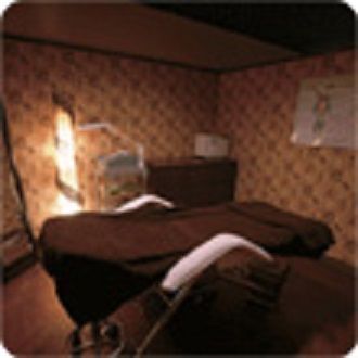 【JR和歌山駅】≪未経験OK 社保完備 車通勤もOK ≫お客様からの高評価を受け、今後も店舗をドンドン出店していく予定の脱毛サロン「Dione（ディオーネ）」から脱毛スタッフ大募集！マネジメント経験者は勿論、未経験の方からのご応募もお待ちしています☆☆エステティシャンの求人☆☆