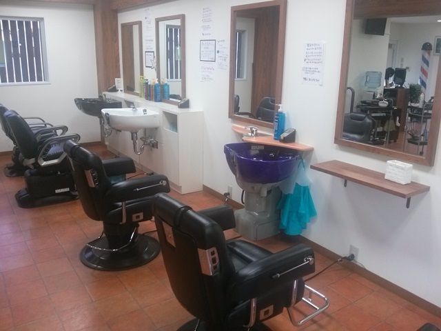 HAIR SALON TWONE