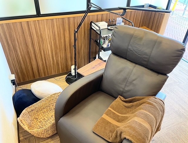 【岡場】≪完全週休2日≫≪土日休み可能！≫≪社会保険完備≫≪有給休暇あり≫≪髪色・ネイル自由≫≪研修中もお給料あり≫美容室併設のアイラッシュサロン！福利厚生充実！お洒落しながら働ける！「STELLA nord（ステラノルド）」からアイリスト（アイデザイナー・まつ毛エクステ）の求人☆☆