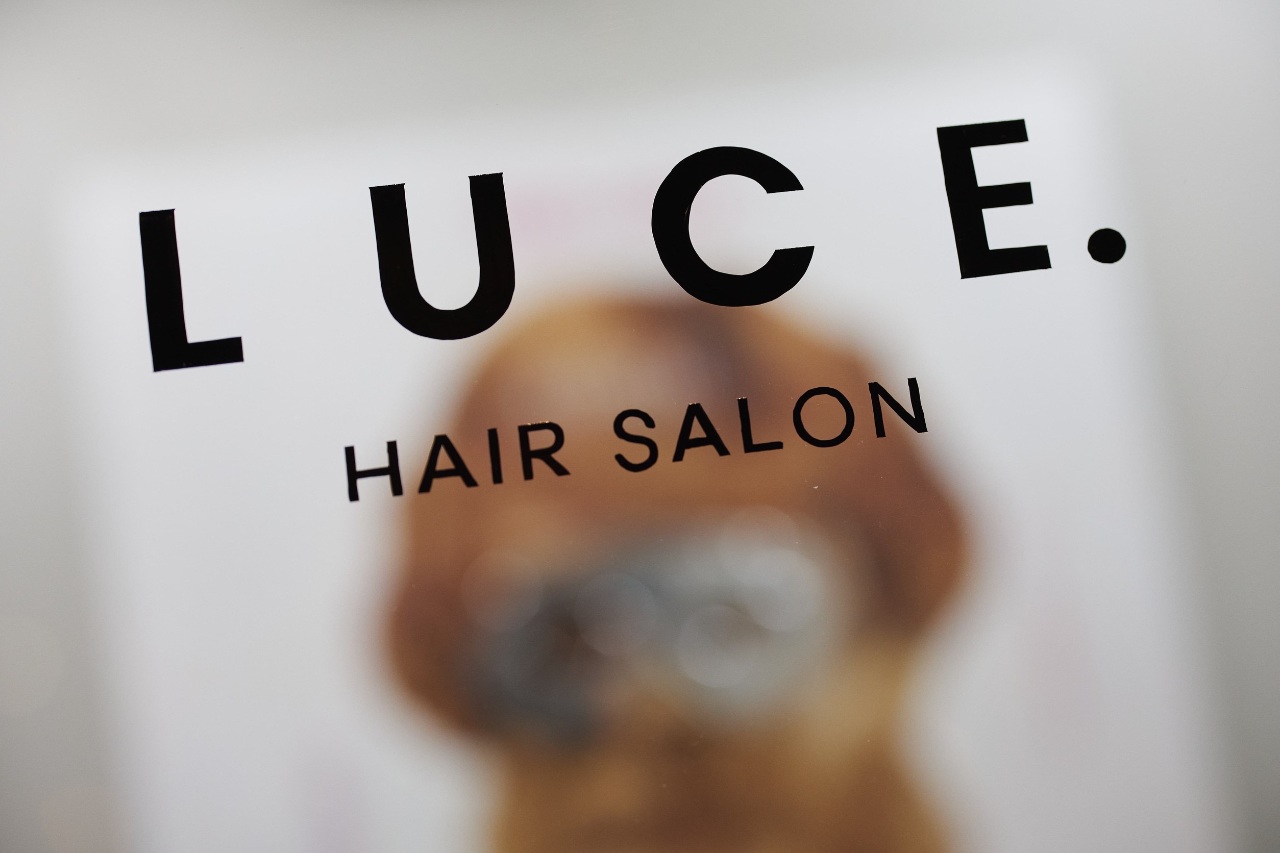 【曽根】《月給24万円スタート》《社会保険完備》「美容好き」な明るく前向きなスタッフばかり!互いを思いやりながらお店づくりをしています。各エリアに続々出店中の人気サロン「LUCE for hair.(ルーチェフォーヘアー)」からスタイリスト(美容師)の求人です☆★☆