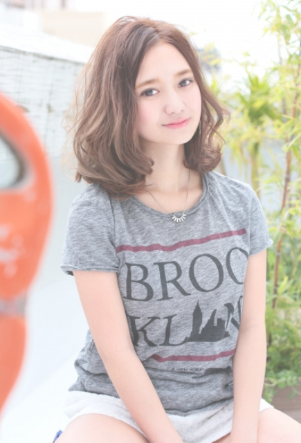 【北堀江】≪完全週休2日制≫≪社会保険完備≫入客チャンスアリ！しっかりお客様と関わることが出来るので、更に技術を高めていける！丁寧な接客と確かな技術で多くのお客様から支持されているサロン「nine（ナイン）」からスタイリスト（美容師）の求人☆★