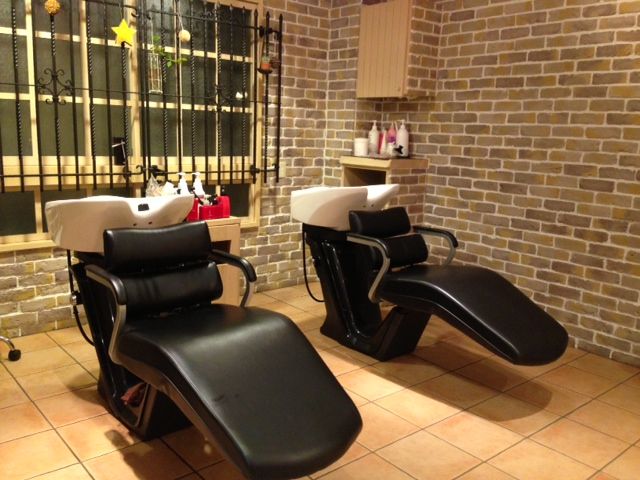 【西田辺】新規やフリーはあなたの入社に向けて、力を入れていきますよ！技術だけでなく、人間性も磨けるような指導をしてもらえる環境。人との出会いや繋がりを大切にしていくサロン「MILES hair time（マイルズヘアータイム）」からスタイリスト（美容師）の求人☆★☆