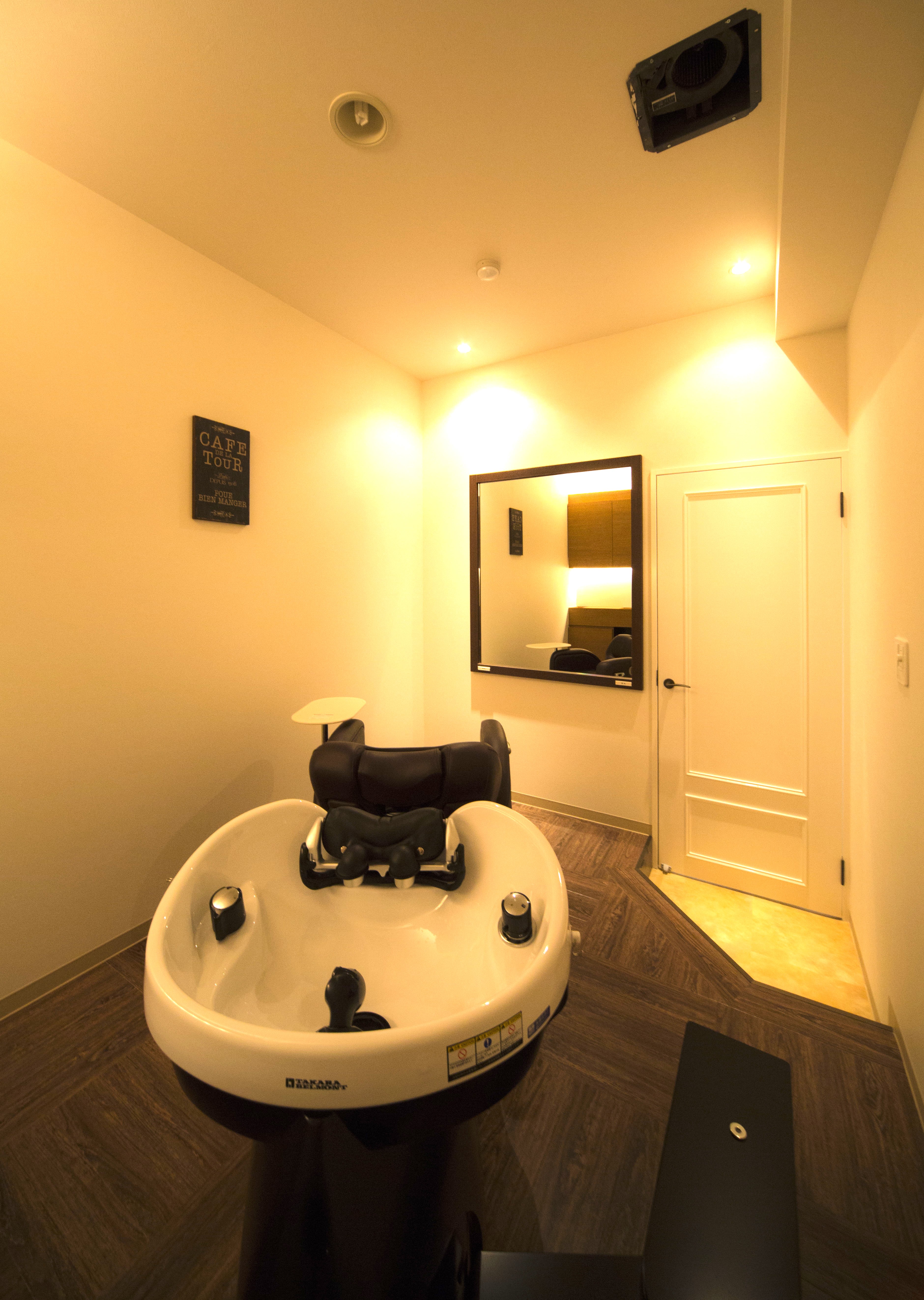 【JR三田】社会保険完備!確実にステップアップ出来る環境!トータルビューティサロン「hair&relaxation ecia(ヘアーアンドリラクゼーション エシア)」からアシスタント(美容師)の求人☆★