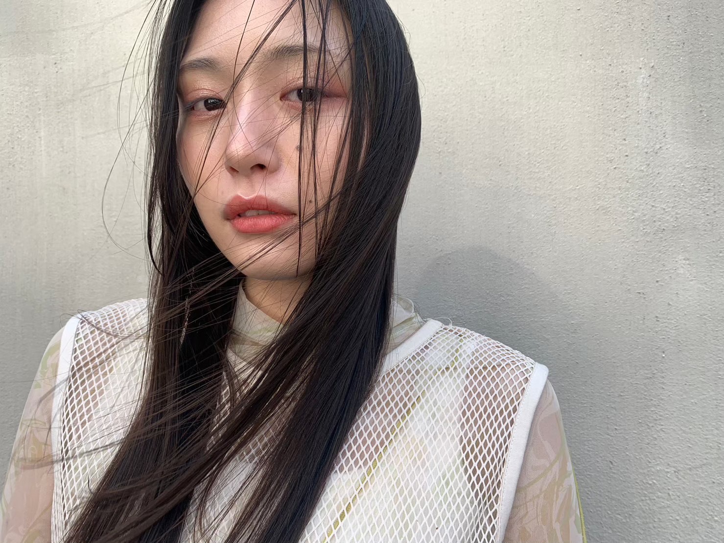 【松屋町】≪ウィッグ代支給&住宅手当あり≫≪育休産休実績あり&復帰後サポートあり≫≪社会保険完備&完全週休2日制≫営業内アカデミーで着実にスキルアップが目指せます!サロンワークだけでなく、スタイル作りも学べる環境です!ナチュラル系隠れ家サロン「tahie(タヒエ)」からアシスタント(美容師)の求人☆★☆