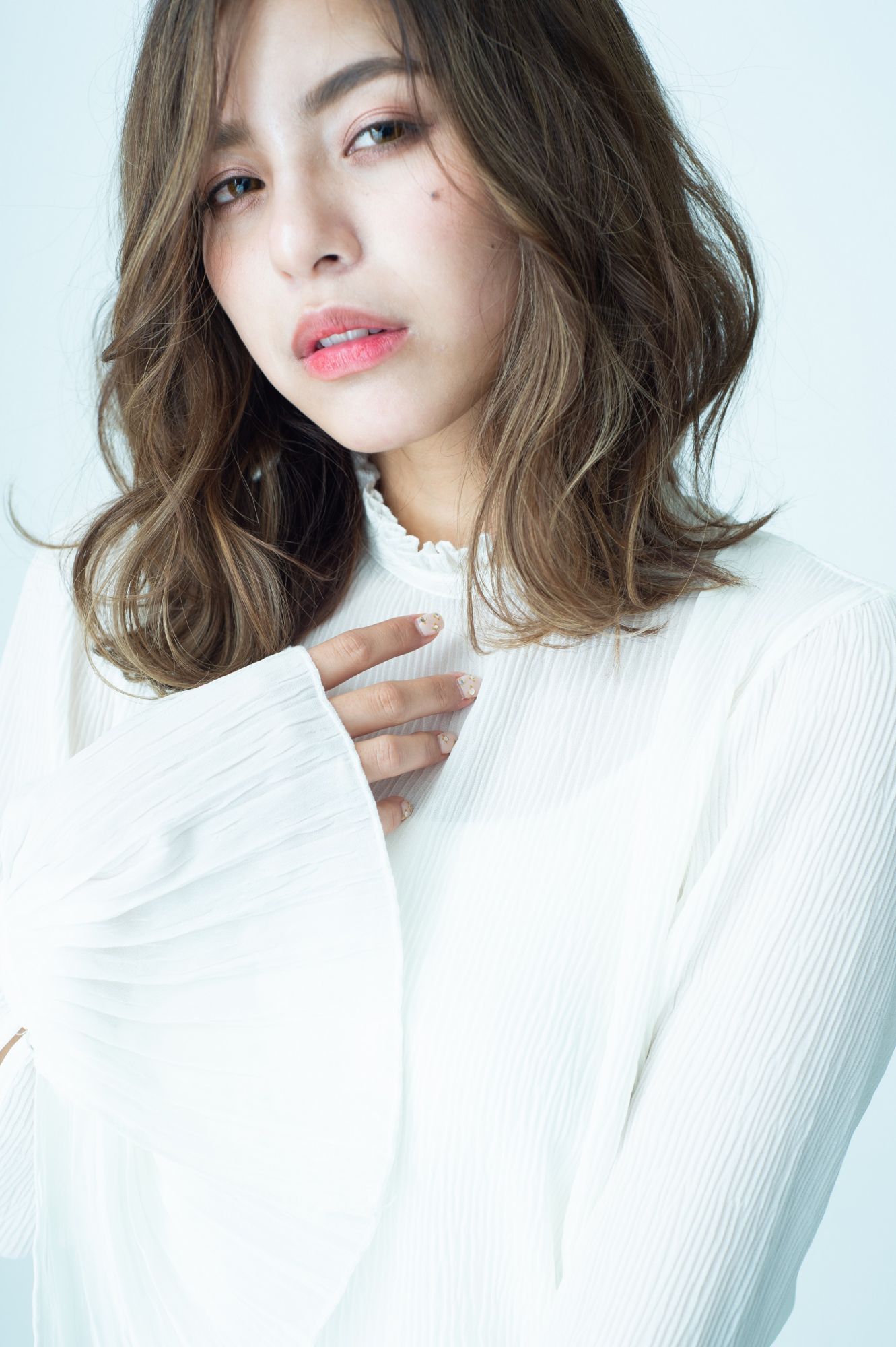 【彩の台】≪休日数は選択制≫≪土日休みOK≫≪社会保険完備≫≪ママさん美容師も歓迎≫≪産休取得率100%≫お客様がいなければ18時に退勤可能!ノルマもなくのびのび働いていけるサロンです!日々の仕事も営業時間通りに終わる事が多いので、プライベートも充実させる事ができるサロン!「HAIR'S GATE 橋本彩の台店(ヘアーズゲートハシモト」からスタイリスト(美容師)の求人☆★☆