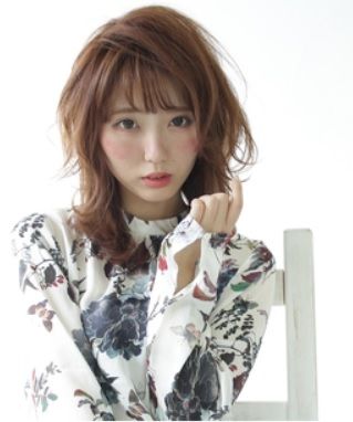 【三宮】≪正社員:月給27万円スタート≫≪業務委託:フリー40％／指名50％還元≫新規の集客力が抜群！入客チャンスも多いので月給40万円以上稼ぐ事も可能！がっつり稼ぎたい方もプライベートを重視したい方も相談してください“A+ hair（アップヘアー）”からスタイリスト（美容師）求人☆★☆