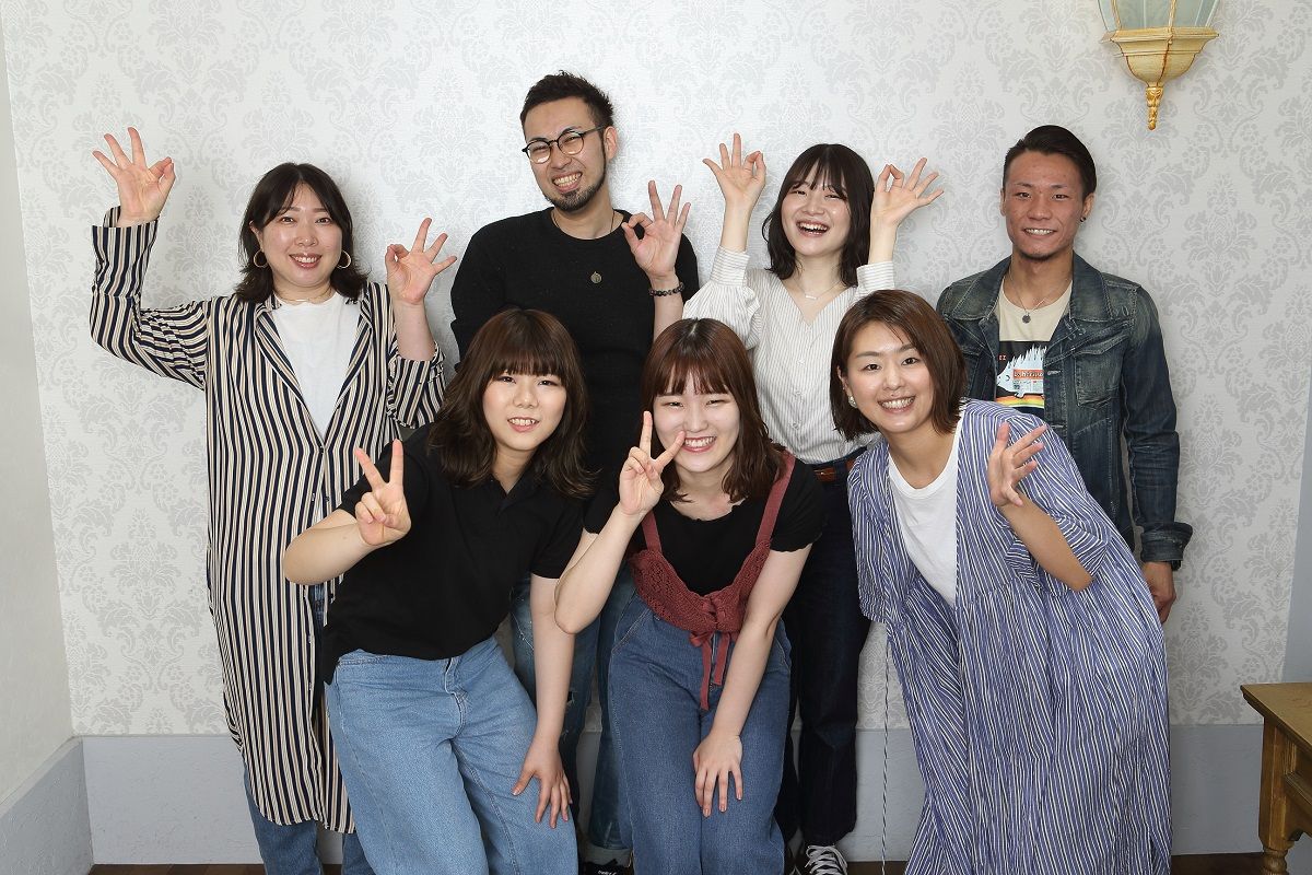 【放出】≪社会保険完備＆完全週休2日制≫努力次第では1年半でのデビューも可能！丁寧なカウンセリングと高い技術で、新規のお客様のリピート率は90％以上！髪質改善ヘアエステサロン「Merci（メルシー）」からアシスタント（美容師）の求人☆★☆