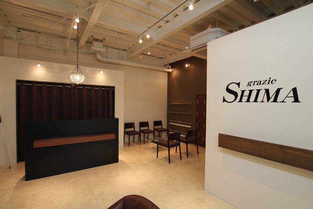 【樽井】≪社会保険完備≫≪デビューまで2年≫≪営業内レッスンあり≫指名があればアシスタントでも歩合がついてやりがいがあります！スタッフさん同士の仲が良いのが自慢のサロン「grazie Shima（グラージェシマ）」からアシスタント（美容師）の求人☆★