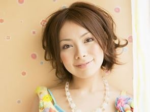 【茨木市】入客チャンス有り♪女性客を中心に幅広い年齢層の方々が注目！！カットもシェービングもできるトータルビューティーサロンRefresia (リフレシア)からスタイリスト・技術者(美容師・理容師)の求人☆★☆