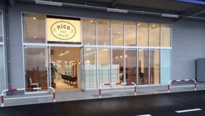 【オークワ河南店】≪月給25万円≫≪月8日休み≫≪社会保険完備≫≪18時半退勤≫商業施設内の人気ヘアサロン！地域密着で幅広い年代のお客様が来店されています！「nico hair design（ニコヘアーデザイン）」からスタイリスト（美容師）の求人☆★