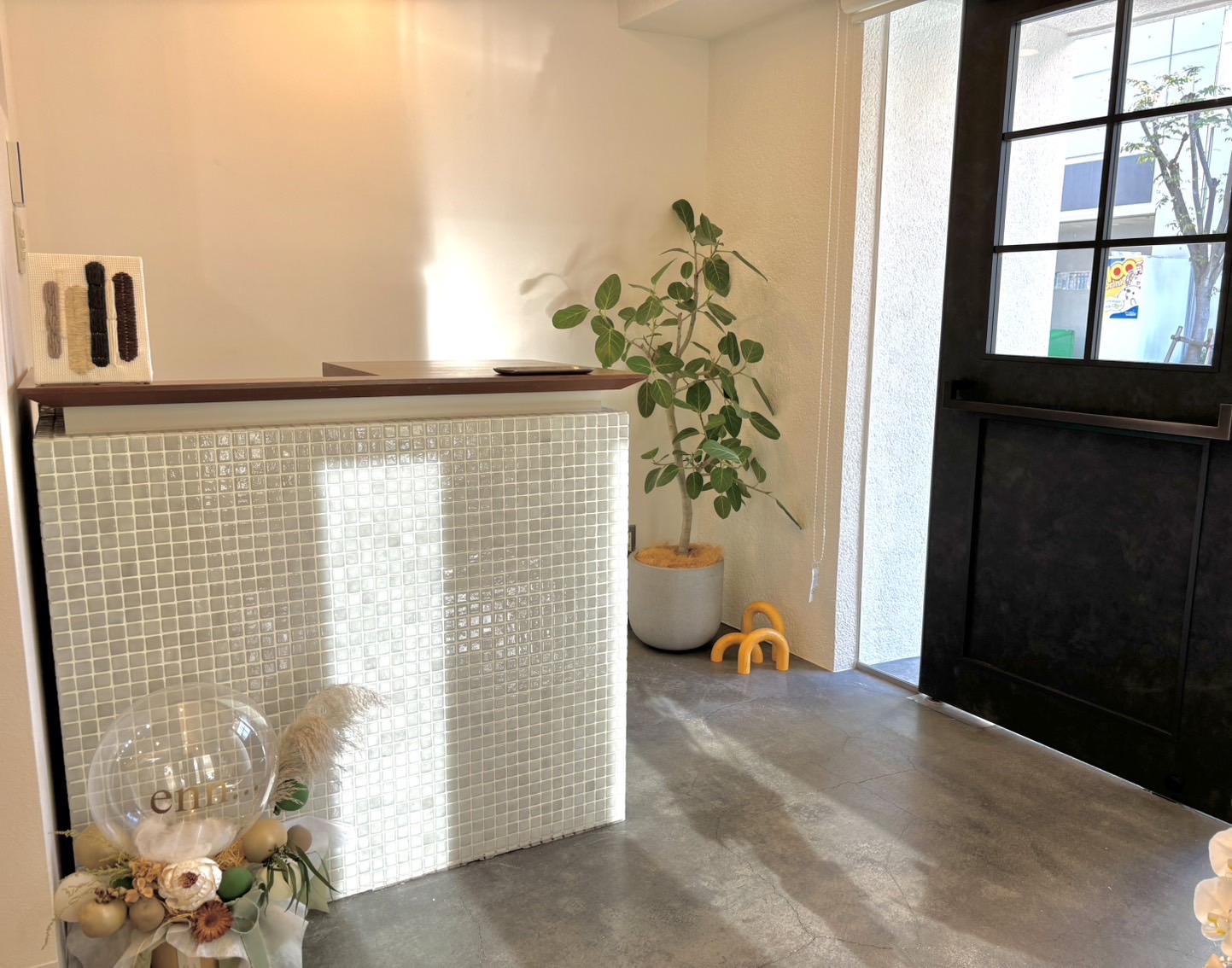 【板宿】≪完全週休2日制≫≪毎週日曜定休≫≪実働8時間≫≪時短社員制度あり≫待遇面が充実した環境で長く働きませんか？ママさん美容師大歓迎！「hair salon enn...（ヘアーサロンエン）」からスタイリスト（美容師）の求人☆★☆